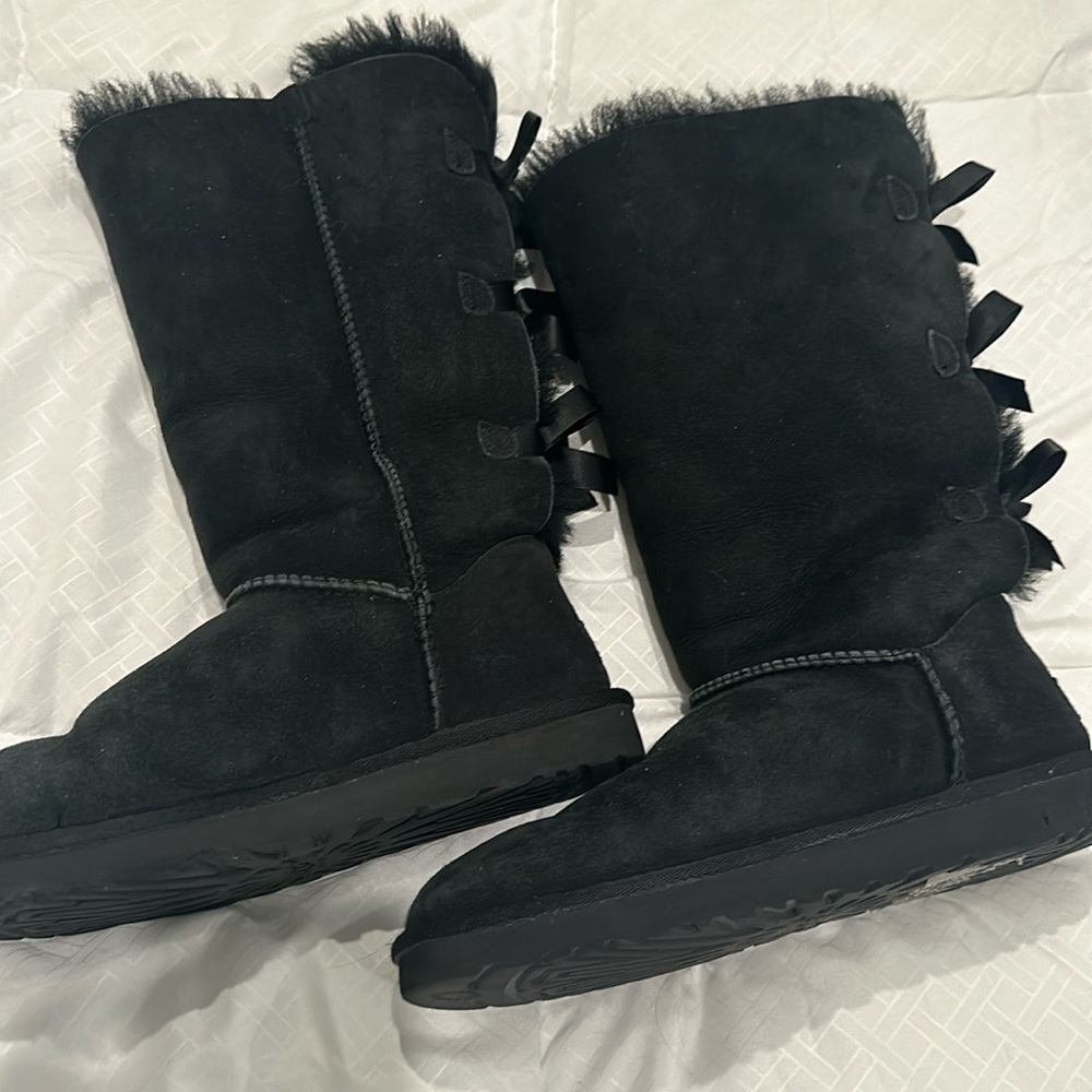 Ugg Bailey Bow tall boot ALMOST NEW